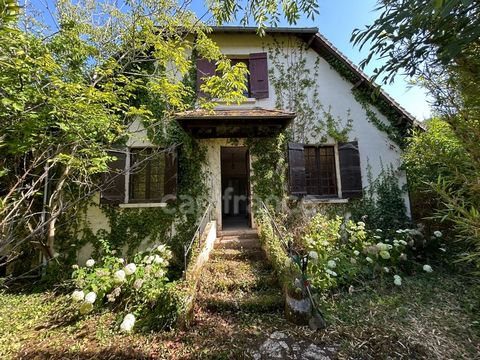 Maison à vendre 6 pièces TOURTOIRAC (24)3646m² de terrain