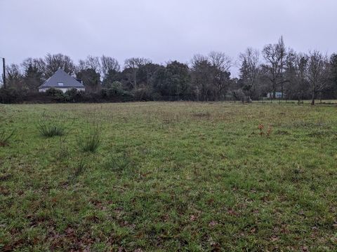 Presqu'île de Rhuys dans le golfe du Morbihan terrain de 2088m² non viabilisé