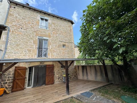 Maison de village - Nuces