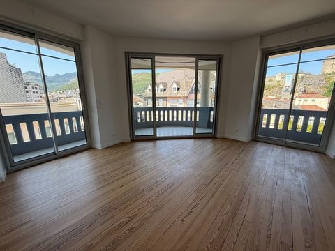 Appartement Bourgeois dans résidence de standing avec ascenseur