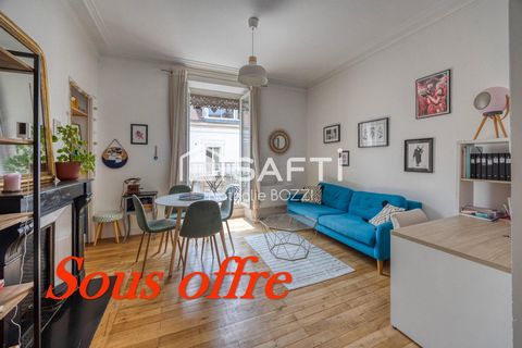 À vendre Superbe T2 rénové à Grenoble centre, proche quartier Championnet