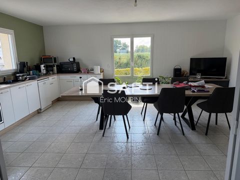 Idéal pour une grande famille cette maison qui borde la rivière.