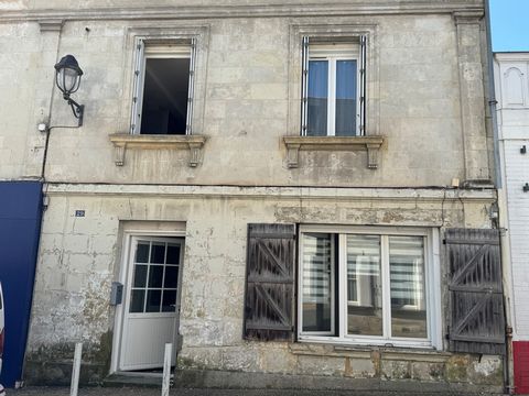Immeuble à vendre JARZE (49) T4 ET T1