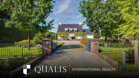 Ontdek de exclusieve charme van deze imposante villa, onder stijlvolle architectuur van EGM Architecten gerealiseerd in 2000, aan de Mastlanddreef 13 te Prinsenbeek. Gelegen op een royaal en discreet gelegen perceel van maar liefst 3.470 m², biedt de...