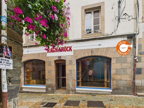 Immeuble avec local commercial et potentiel d’habitation – Centre-ville de Morlaix