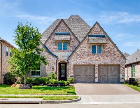 Welcome to Westbury at Tribute! Discover this exquisite 4 bed, 4 bath, 2 story Highland home. Downstairs includes the primary suite as well as a second bed and bath easily used as a multigenerational suite! Downstairs also has a office with a view! W...