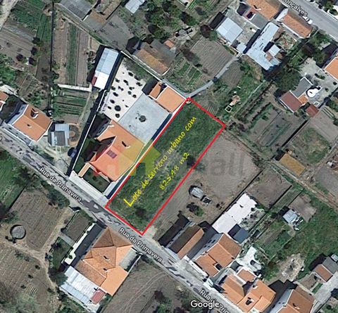 In the heart of Alentejo and in harmony with the Village of The Foros of Vale Figueira, we have a lot of urban land with an area of 825.48 m2. This land where you can build your Dream House, with a deployment area of 319 m2 and covered area of 425 m2...