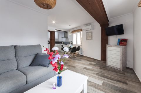 Dieses prächtige Apartment in Denia bietet Platz für 2 Personen. Wenn Sie Lust haben, eine der schönsten und lebhaftesten Küsten Spaniens zu erkunden, ohne auf jeglichen Komfort zu verzichten, ist dieses Apartment ideal für Sie. Die zahlreichen große...