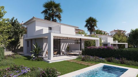 Villas on an exclusive new complex with fantastic facilities in Cala Romantica This new residential complex will offer villas for sale in Cala Romantica, on the east coast of Mallorca, in walking distance from the beach. They will include semi-detach...
