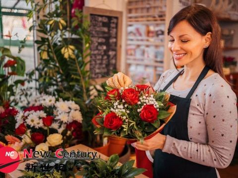 FLORIST -- NOBLE PARK -- #7550625 Flower shop * NOBLE PARK PRIME LOCATION, BUSTLING WITH PEOPLE * The shop area is 100 square meters, with a spacious showroom and a cold room * $12,000 per week * Ultra-low weekly rent of $525, long term lease for abo...