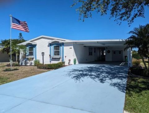 This is a stunning 3/2 Palm harbor recently updated flooring, paint, appliances and also a newer roof. The porch has glass slider windows and an a/c unit to be comfortable in the summer months. Park place is 10 minutes to the beaches and 5 minutes to...