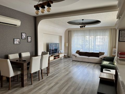 3+1 Apartment for sale in Antalya, Şirinyalı Property Age: 7 Years Property Type: 3+1 Apartment Apartment Size: 145 m² Number of Toilets: 3 Number of Balconies: 2 Floor: 1 Fire Alarm System: Yes Building Features: Security Camera System Nearby Parkin...