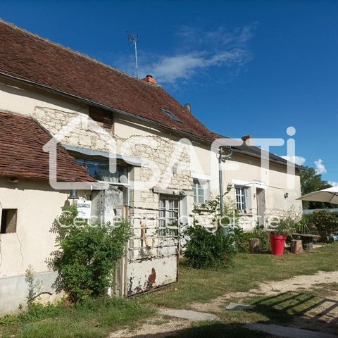 Cécile de Langalerie, votre conseillère en immobilier SAFTI, vous présente cette charmante maison à finir de restaurer dans hameau calme proche de la Roche Posay. Jardin entièrement clos, avec garage et appentis, avec accès privé à la Gartempe. Deux ...