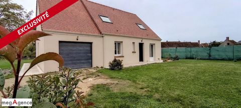 Mur de Sologne, cette maison de 2015, offre un cadre de vie idéal pour une famille. Avec une superficie de 106 m2, cette maison dispose de 4 chambres et de 2 salles d'eau, offrant ainsi un espace de vie confortable. L'emplacement de cette maison est ...