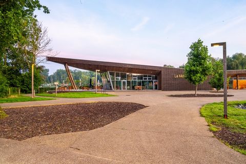 Ontdek de bekroonde charme van Your Nature, erkend als “Leisure Award Winning Park”! Met uitzonderlijke voorzieningen en duurzaam ontwerp is het de ultieme bestemming voor ontspanning en avontuur in een adembenemende natuurlijke omgeving. Bij de wate...