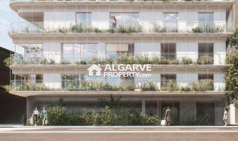Descubra o seu novo refúgio urbano com um toque de elegância e sofisticação. Este magnífico apartamento T2, com duas casas de banho, está a nascer numa zona privilegiada — a escassos minutos da praia e campos de golfe de excelência. Com uma área gene...