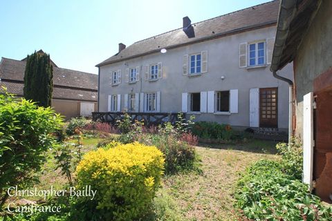 Maison du XIXème, 216 m² sur un terrain de 4200 m² avec de nombreuses dépendances