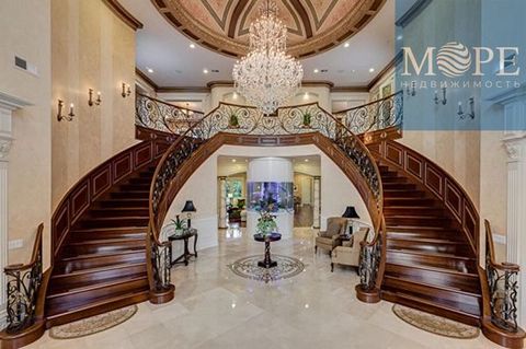 Продаю ресторанный комплекс на 350 посадочных мест. Зимний зал на 100 посадочных мест и летняя терраса с беседками на 250 посадочных мест . Коммуникации все центральные. Парковка: охраняемая, гостевая. Прекрасная транспортная доступность: до Красной ...
