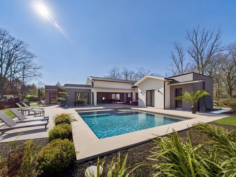 Villa d'Architecte d'Exception 290 m2 - 10 Pièces - 5 Chambres - Parc arboré