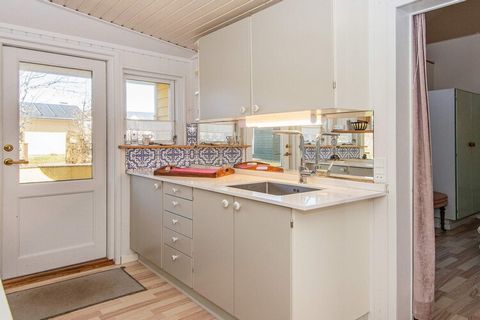 A holiday cottage with a magnificent location, close to a child-friendly sandy beach. There is an open kitchen and bright living room, with direct access to one of the terraces. The cottage has been continuously renovated. The ocean kayak is at your ...