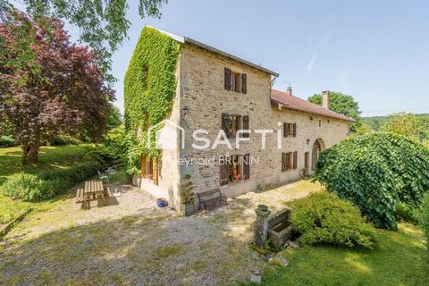 Maison en pierres 5 chambres et piscine à Dounoux