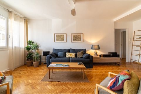 8ème carré d'Or, Paradis/2ème Prado, T3/4 de 86,5 m² traversant, entièrement rénové