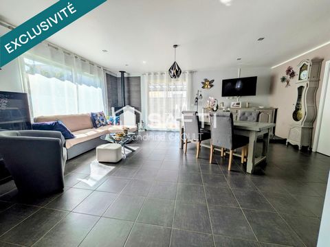 VILLA PLAIN PIED, 3 CHAMBRES, GARAGE et JARDIN ARBORÉ avec PISCINE