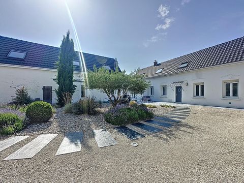 LONGERE COUP DE COEUR 4 CHAMBRES AVEC JARDIN
