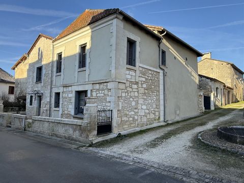 MAISON DE VILLAGE