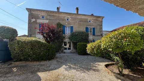 Superbe maison Charentaise