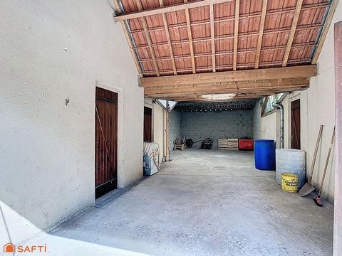 ARTISANS – INVESTISSEURS : MAISON À RÉNOVER + GARAGES LOUABLES