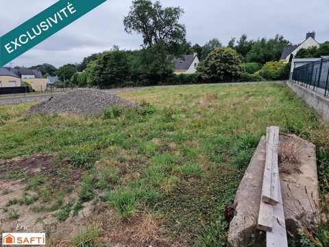 Très beau terrain viabilisé de700m2 proche bourg.