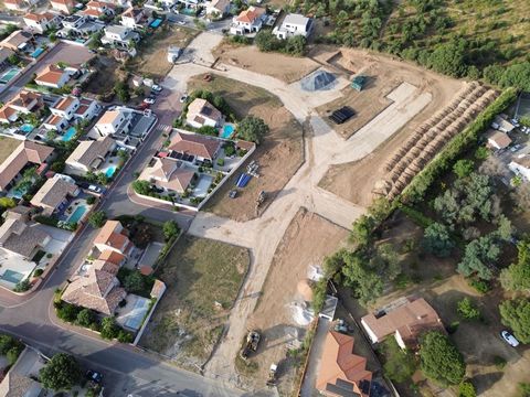 Terrain à bâtir viabilisé libre de constructeur