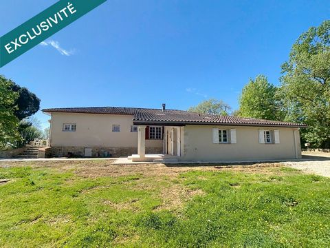 Grande maison de plain pied sur son parc arboré