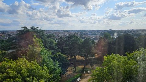 Appartement à vendre 5 pièces POITIERS (86)