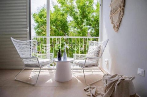 Split, a beautiful newly renovated two-room apartment a few minutes' walk from the city center. It is located on the second floor of a residential building with an elevator. It consists of a hallway, toilet, kitchen, dining room, living room, two bed...