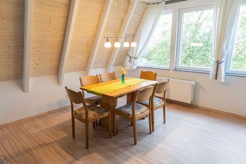 This beautiful and cosy A-frame holiday home is located in Bestwig, nestled in the charming low mountain landscape of the Sauerland. Enjoy the scenic view of the surrounding area from the private terrace. The garden is ideal for relaxing and sunbathi...