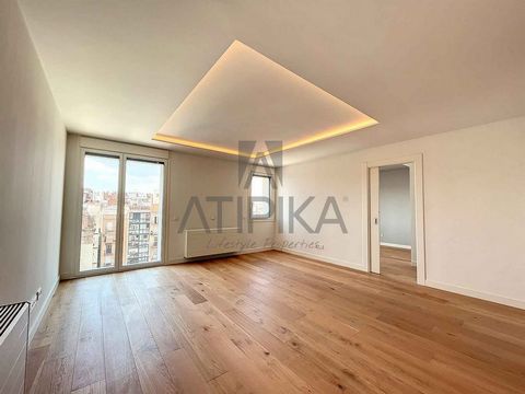 In an unrivaled location in the heart of Barcelona, you will find this stunning newly built 91m2 property in the desirable neighborhood of L'Antiga Esquerra de l'Eixample. Here you will find a wide range of options to go shopping, enjoy gastronomy in...