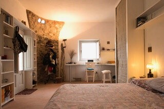 Vrijstaand huis Te koop, verdieping: Begane grond, Mezzanine (2 Niveaus), in de omgeving: Santorini - Oia. De oppervlakte van het pand is 152,30 m² en is gelegen op een perceel van 710,74 m². Het bestaat uit: 2 slaapkamers (1 master), 3 badkamer(s), ...