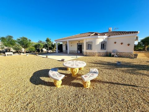 ***PROPERTY REDUCED BY 10,000 EUROS VENDOR WILL CONSIDER SENSIBLE OFFERS*** Nestled in the charming hamlet of Los Patricios, Albox, this delightful 3-bedroom, 2-bathroom villa offers a tranquil oasis for those seeking a peaceful retreat in the heart ...