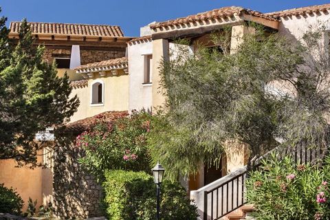 The holiday residence Il Giardino degli Oleandri is located in the heart of the exclusive Costa Smeralda, not far from the most beautiful beaches in the area. It is only 3 km to the center of Porto Cervo, a destination known for its exclusive boutiqu...