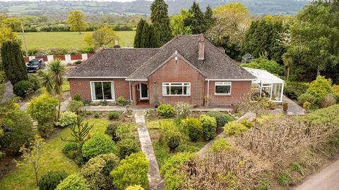 A detached country house on the edge of the popular village of Compton Martin in the heart of Chew Valley, with far-reaching rural views over open fields towards Chew Valley Lake and the Mendip Hills. The spacious accommodation includes a sitting roo...
