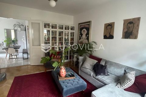 Zagreb, Ilica, beautiful comfortable three-room apartment on the 2nd floor of a quality building. The apartment consists of an entrance hall, a large kitchen with a dining room, a living room, two balconies, two bedrooms, each with a bathroom. The ap...