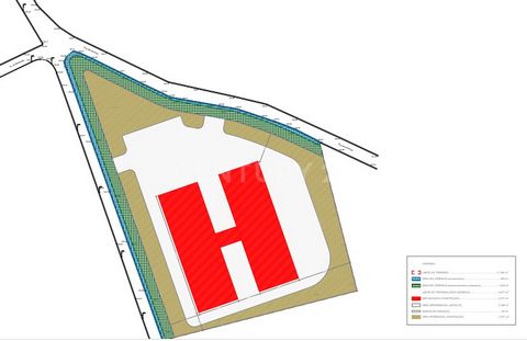 We present an exceptional investment opportunity: a plot of land with two wide frontages, ideal for the construction of industrial warehouses. With an approved PIP (Preliminary Information Request), this land has the capacity for the construction of ...