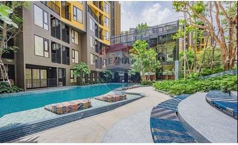 APPARTEMENT TE KOOP DE BASIS Centraal Phuket ✨ Gunstig gelegen op loopafstand van Central Shopping Centre, Headstart International School en vele winkels en cafés in de buurt! Locatie: Wichit, Phuket Project afgerond: april 2020 Ontwikkelaar: Sansiri...