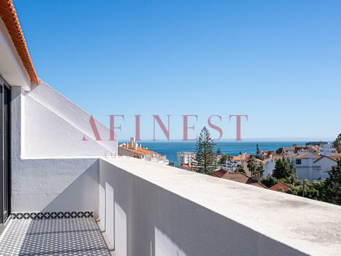 3 bedroom duplex flat with first-class finishes in Monte de Estoril with sea and Cascais Bay views. Apartment inserted in a building with panoramic lift will consist of: 1st Floor - Hall 17m2 with wardrobe, Suite 12.40m2 with closet area, bathroom 6m...