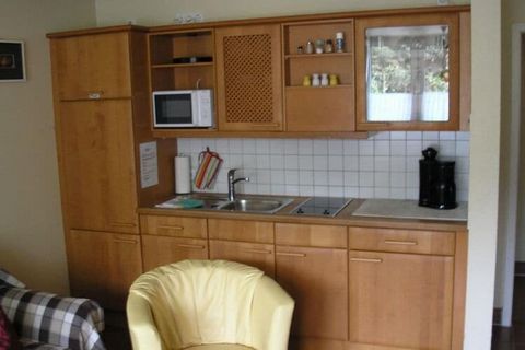 L'appartement mesure 45 m² et comprend 1 chambre, 1 salon avec une cuisine entièrement équipée et un micro-ondes. Seulement les petits chiens !