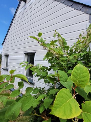 NOUVELLE OPPORTUNITE sur la commune de TREBEURDEN avec cette maison à ossature bois ! Maison en 'U' DE PLAIN PIED avec une entrée ouvrant sur : d'un côté 1 Pièce pour y installer une jolie cuisine ou une chambre. A disposition : une Salle d'eau avec ...