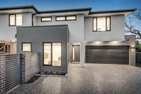 Be impressed by the premium feel and thoughtful design underpinning this brand new three bedroom two bathroom freestanding home. Allergy friendly with its hybrid floors on both levels, Silica free engineered stone throughout, double blinds throughout...