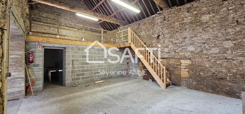 Sur la commune de Vieux Fumé, ancien atelier communal pouvant être transformé en habitation, changement de destination accepté Il se compose d'une salle de pause avec salle d'eau et wc. Une grande pièce de 34m², un escalier menant à une mezzanine de ...